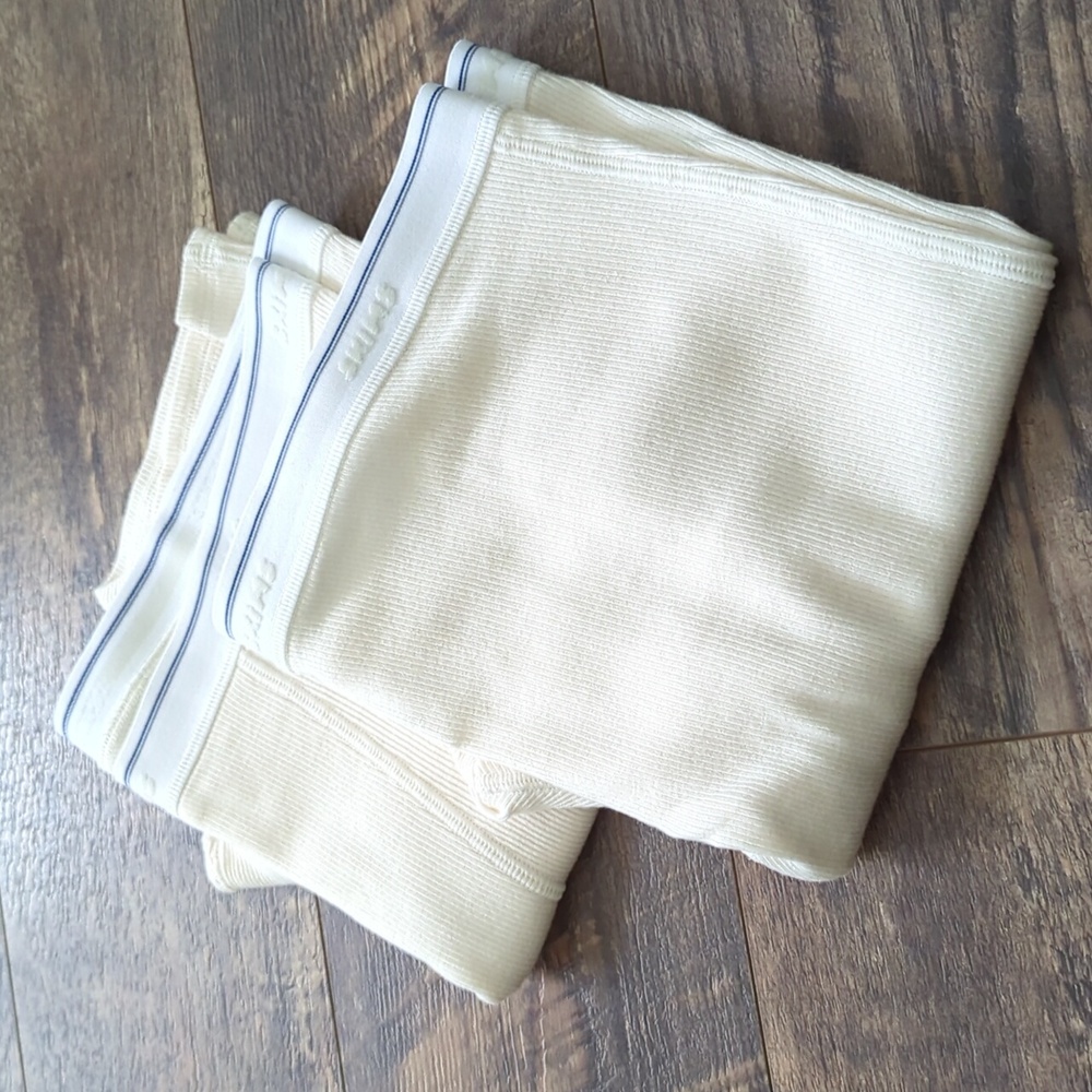 ♥️ 2 NWOT SKIMS - cotton rib Boxer Nriefs in marble White Off White L